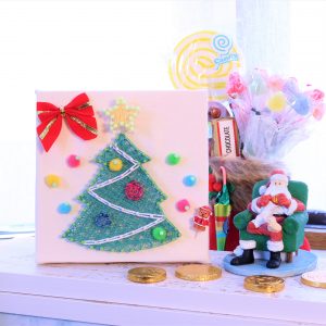 クリスマスツリーを簡単クラフトのまち針ストリングアートで製作しよう！！